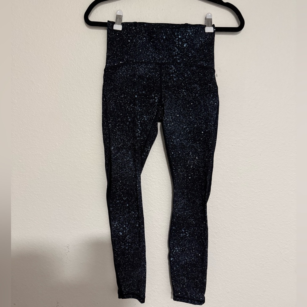 Lululemon  leggings size 4 like  new Athletica Black and White Speckled - Picture 2 of 7